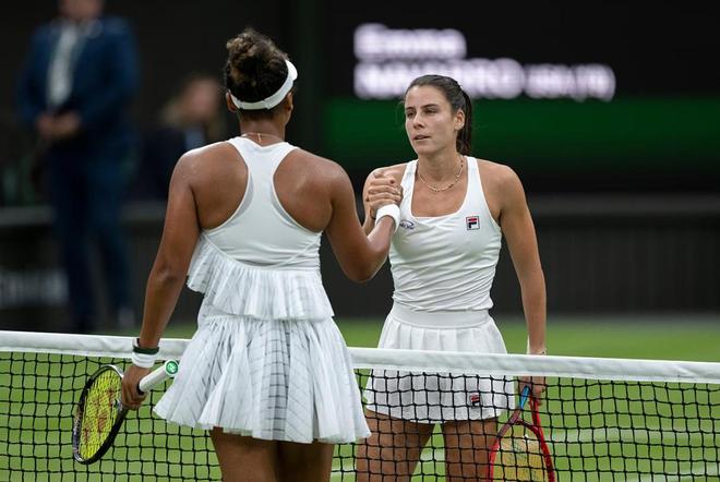 与其一味苛 与其一味苛