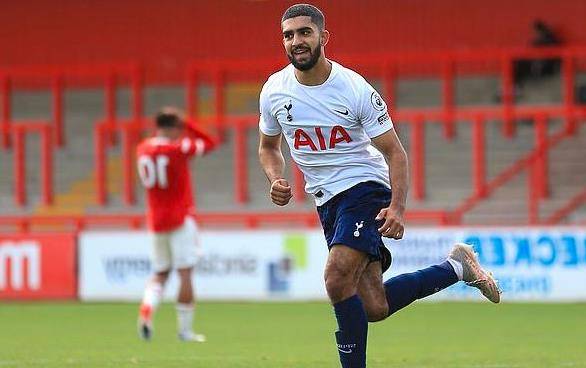 一颗新星 一颗新星