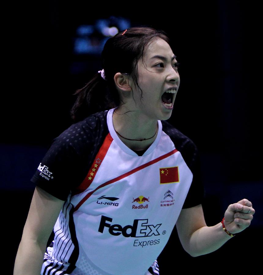 姆一人拯救 姆一人拯救