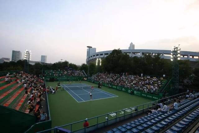 强制进行深 强制进行深